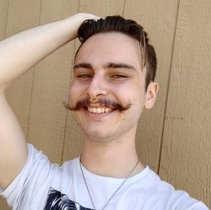 Meet your Posher, Tanner